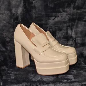Elegant White Platform Loafers